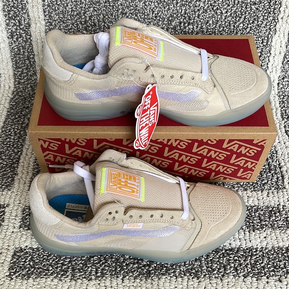 Vans Evdnt Ultimatewaf Two-Tone Sand Shell Hghrse WMNS - Picture 2 of 16